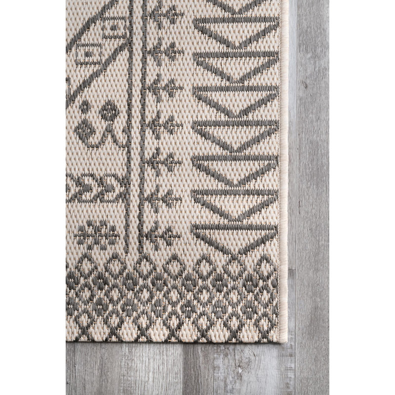Union Rustic Jacoby Ivory Indoor/Outdoor Rug & Reviews Wayfair Canada